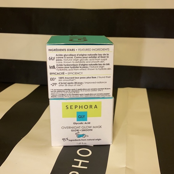 Sephora: Overnight Glow Mask to smooth and glow with Glycolic Acid - Picture 3 of 3